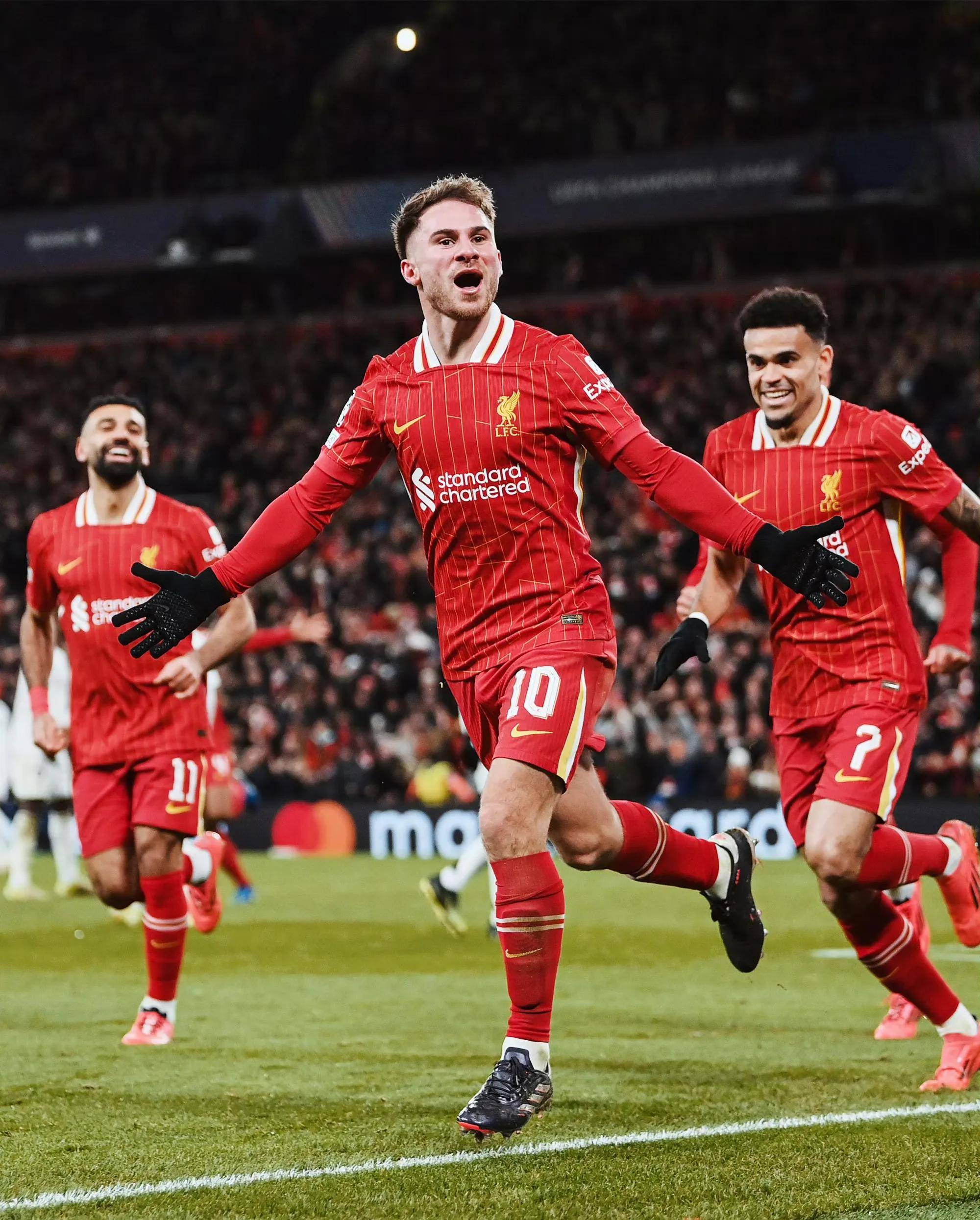 半岛体育教练-意甲球队备战欧冠联赛，助教提前布署