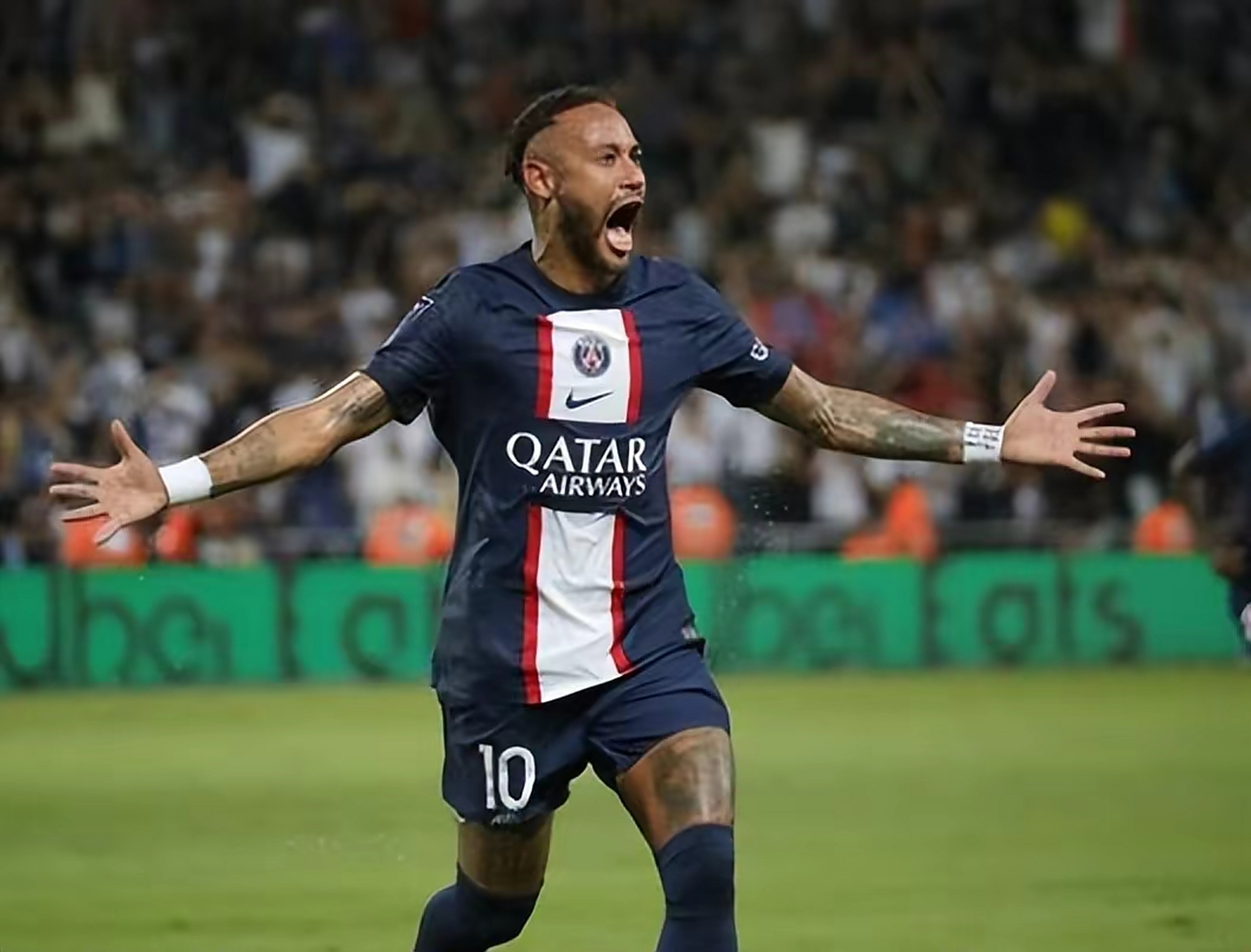 马赛挑战斯特拉斯堡夺得胜利