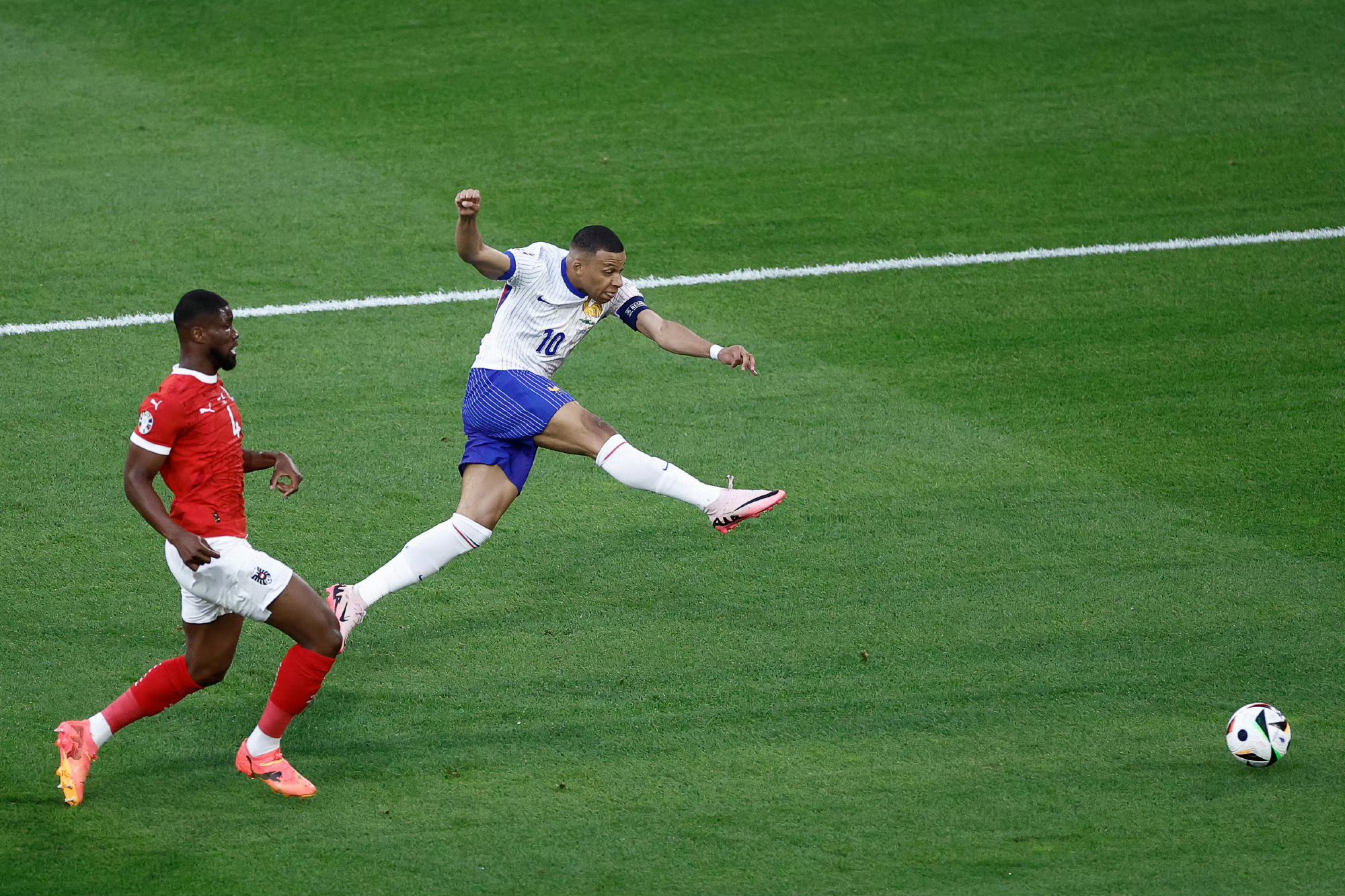 奥地利队在预选赛中迅速崭露头角出线 奥地利队在预选赛中迅速崭露头角出线