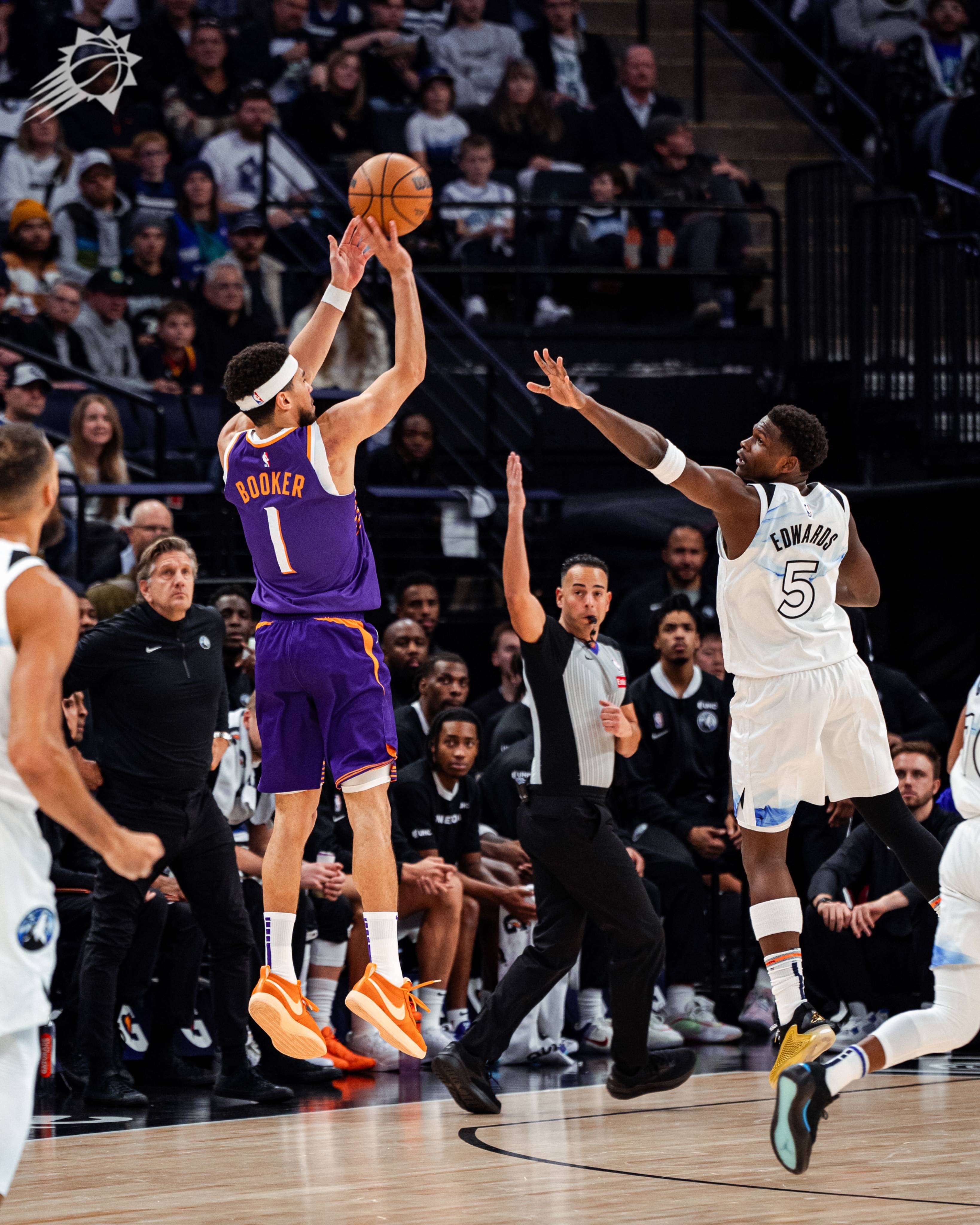 半岛体育在线登录-森林狼主场逆转，快速夺得胜利