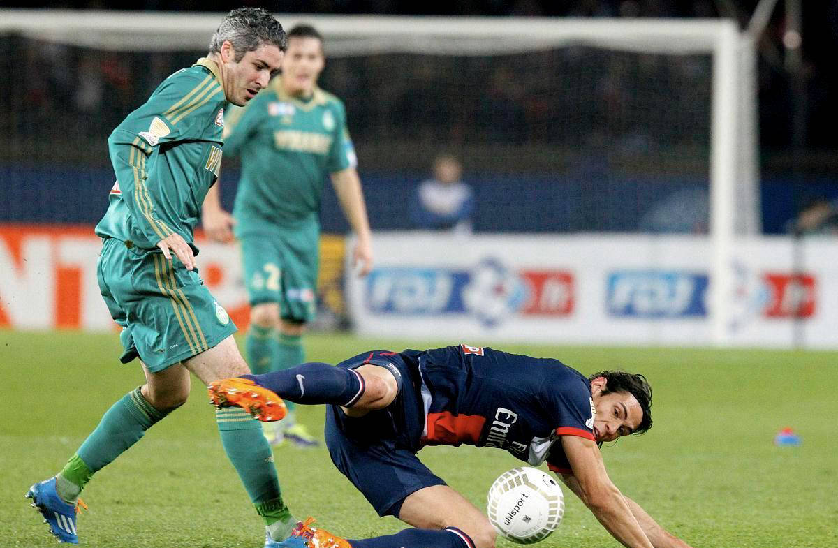 半岛体育登录-包含圣埃蒂安球员积极训练，为下一场比赛做好准备的词条