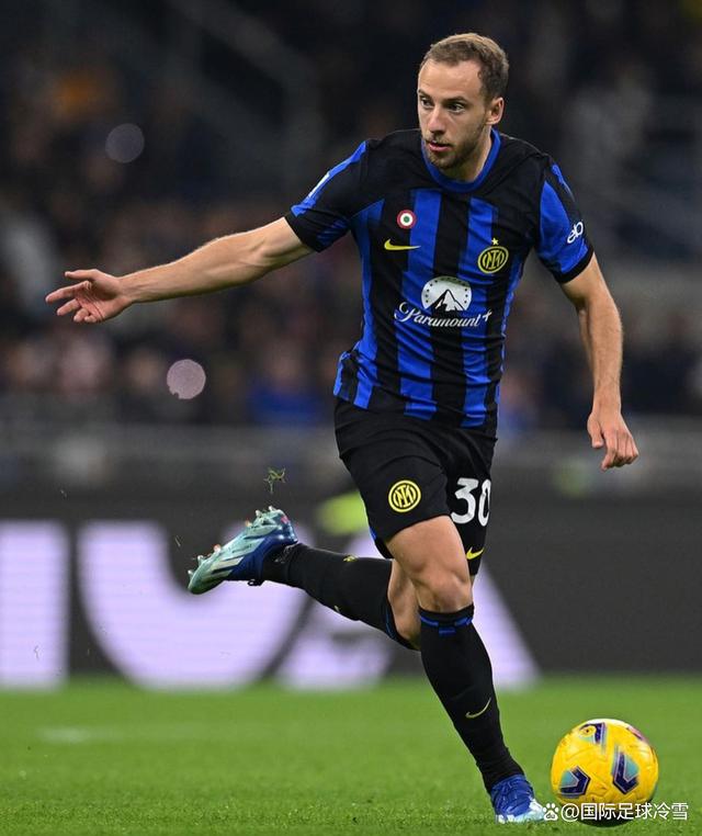 包含传国米有意引进世界级门将,提升防线实力的词条 包含传国米有意引进世界级门将,提升防线实力的词条