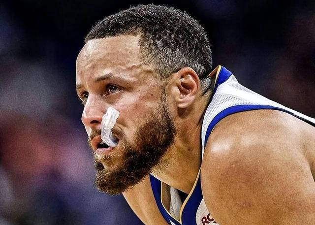 勇士遭遇连败,库里状态低迷的简单介绍 勇士遭遇连败,库里状态低迷的简单介绍